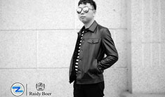 摩范先生：杨鸿兴